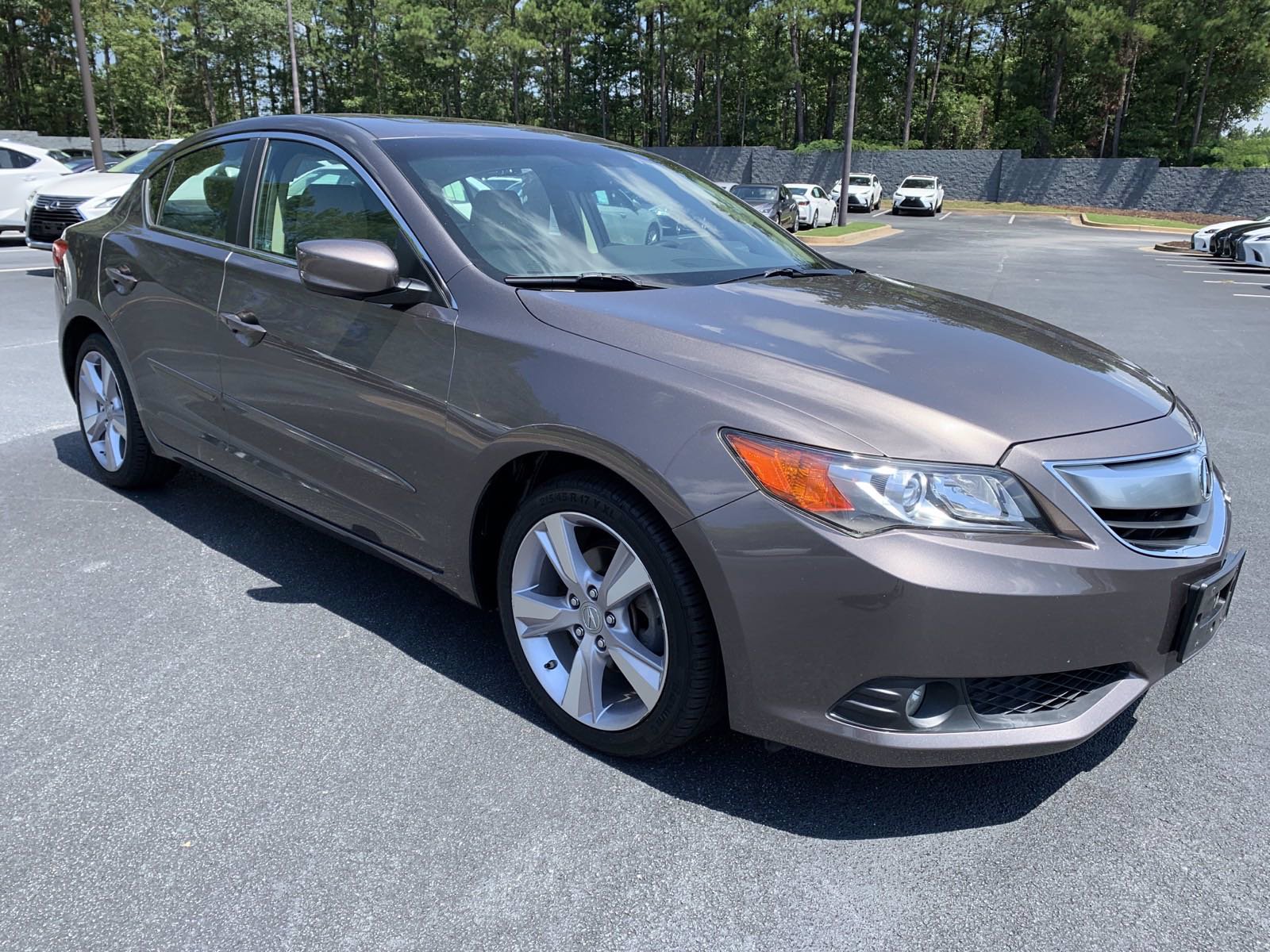 Pre-Owned 2013 Acura ILX 2.0L