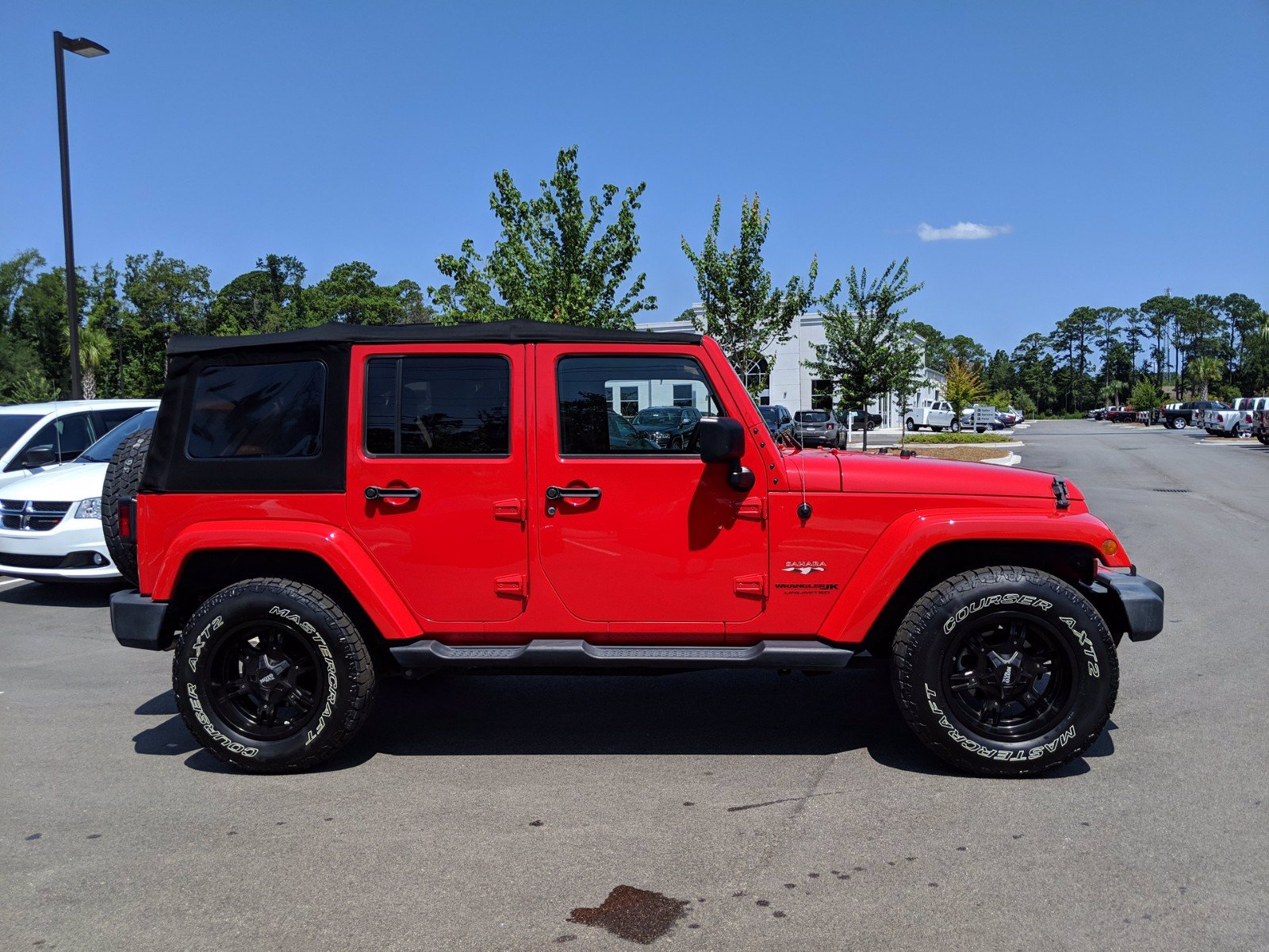 PreOwned 2018 Jeep Wrangler JK Unlimited Sahara
