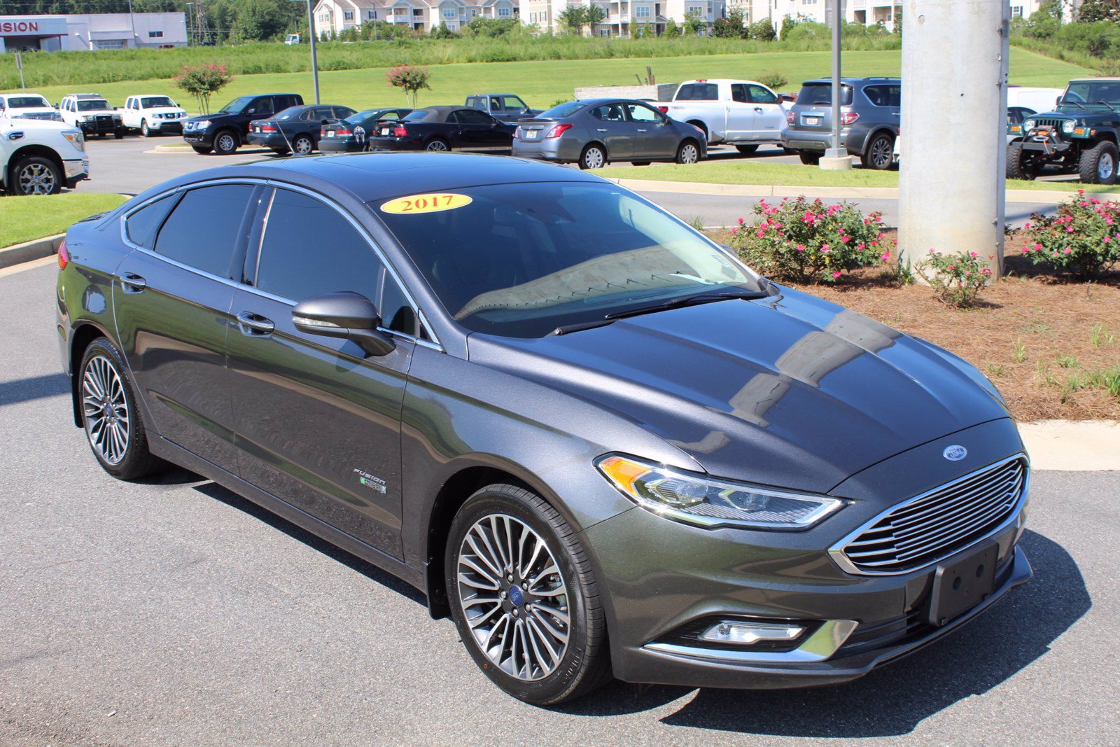 Pre-Owned 2017 Ford Fusion Energi Titanium