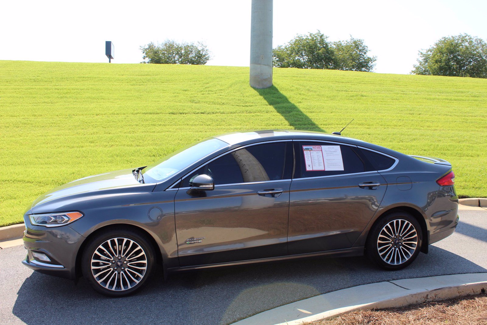 Pre-Owned 2017 Ford Fusion Energi Titanium