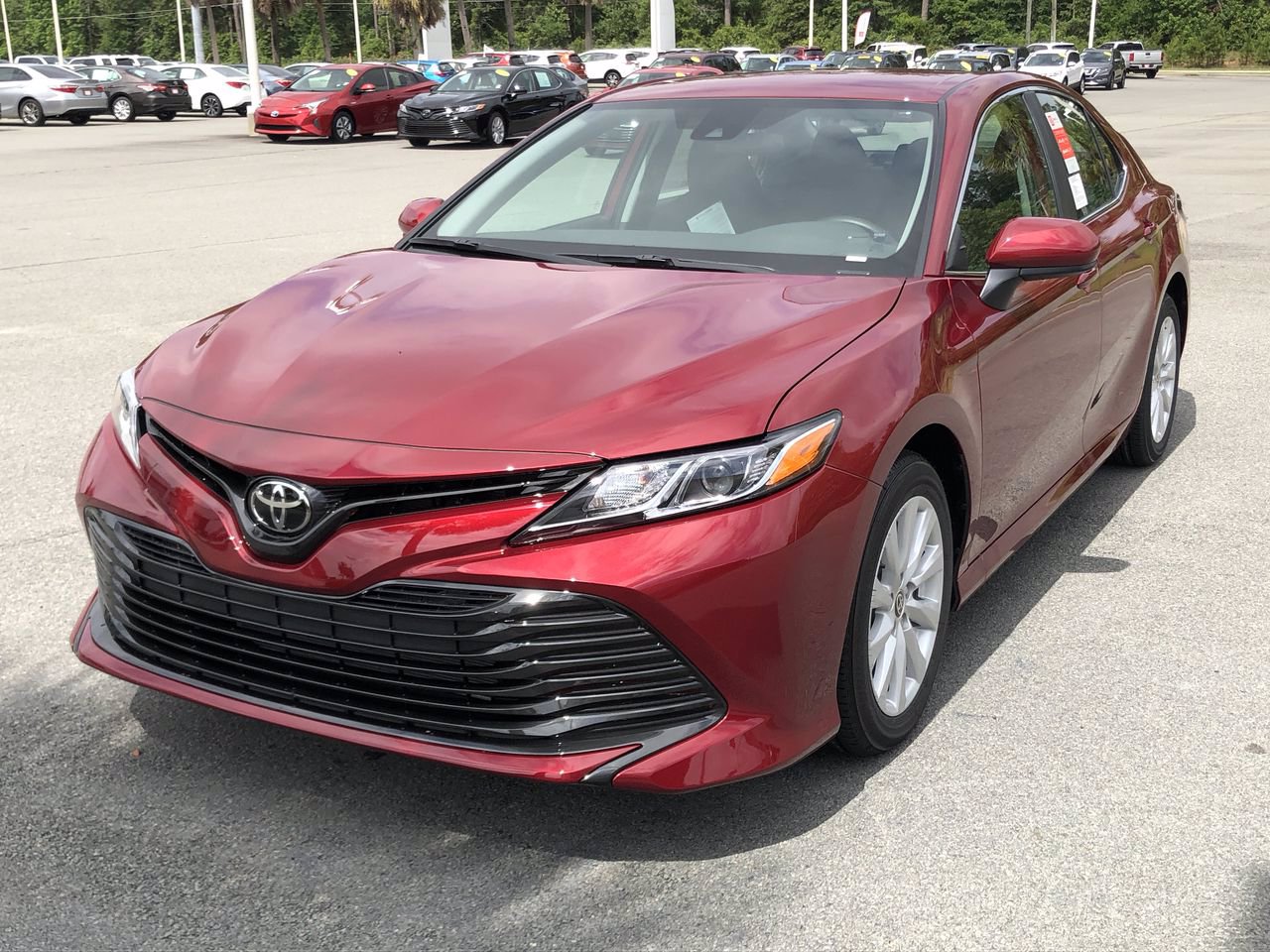 New 2020 Toyota Camry LE