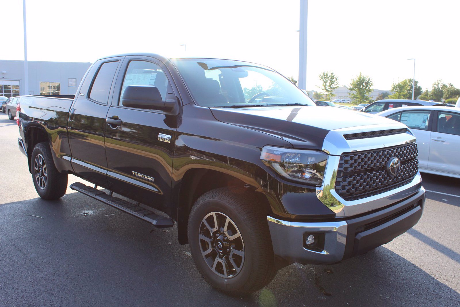 New 2020 Toyota Tundra 4WD SR5 Double Cab 6.5′ Bed 5.7L (Natl)