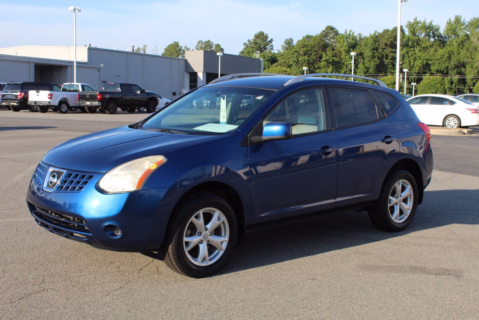 Nissan rogue 2008