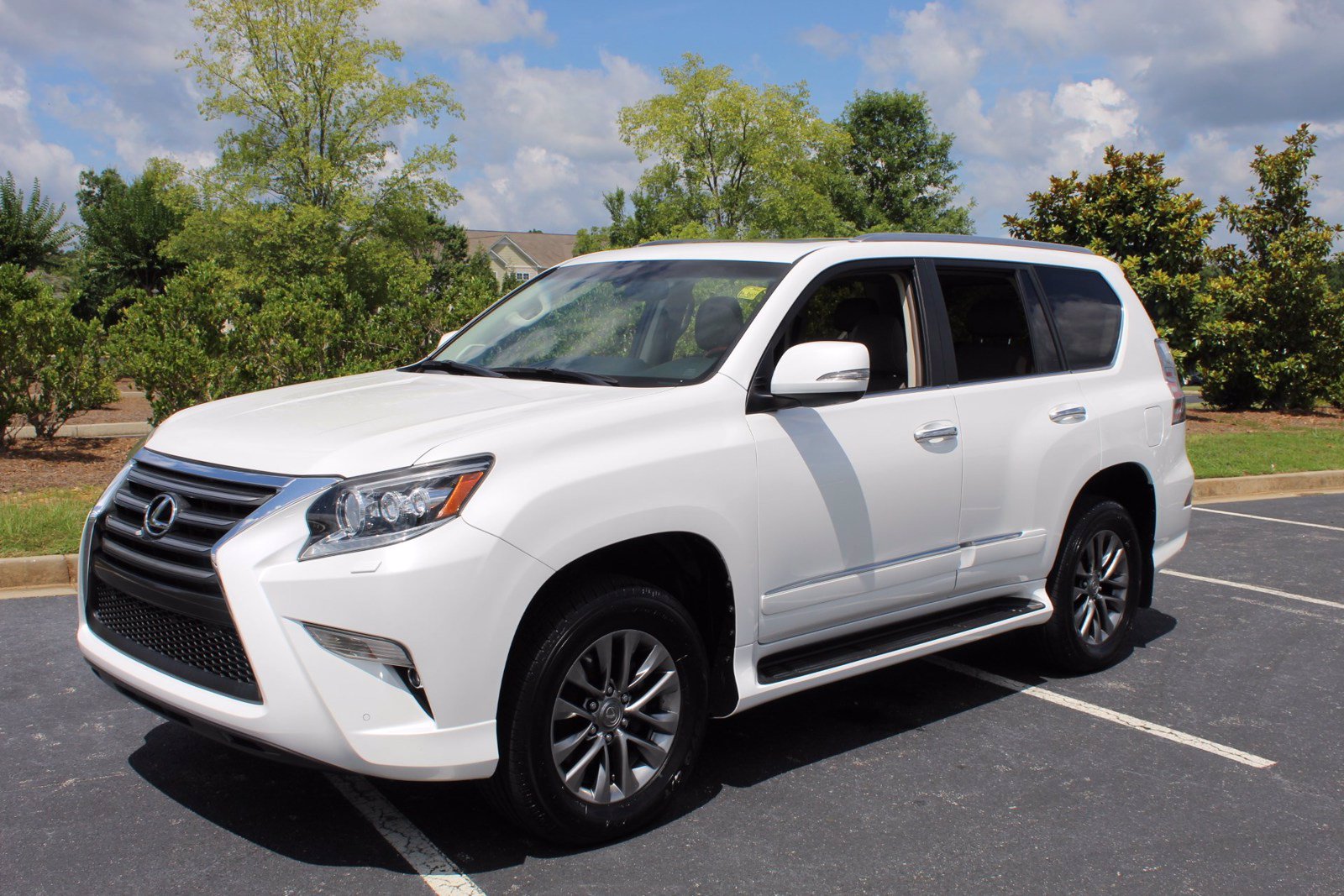 Pre-Owned 2015 Lexus GX Luxury